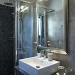 Art *
