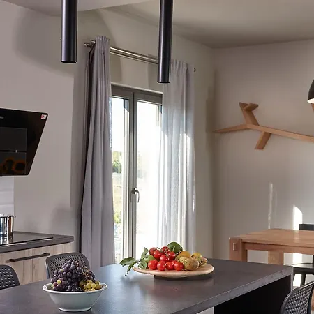 Art * Skala (Kefalonia)